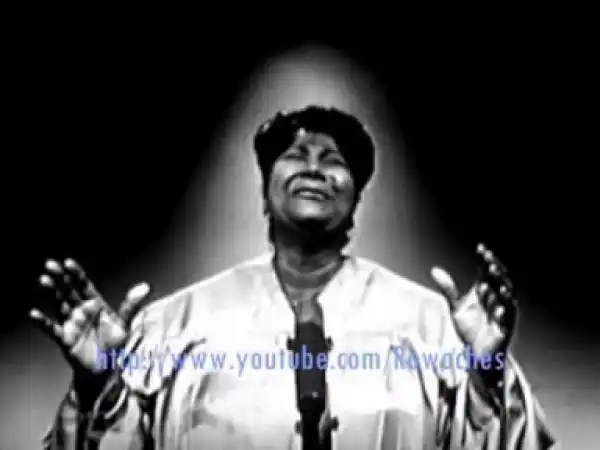 Mahalia Jackson - Just A Closer Walk